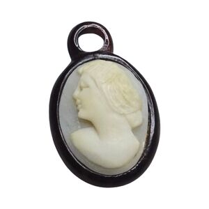 Vintage Antique Victorian Vulcanite Cameo Pendant
